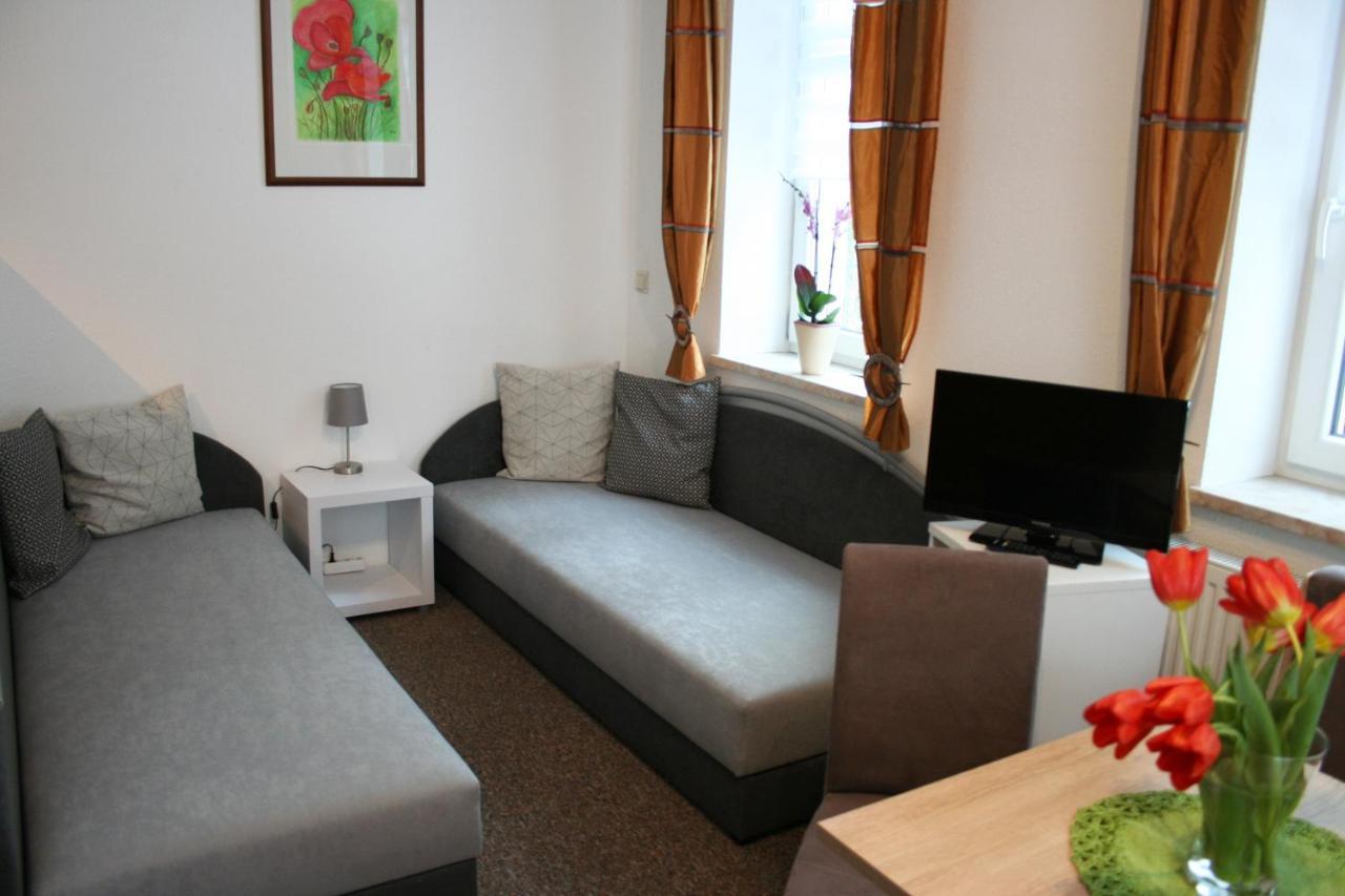 Ferienwohnung Am Muehlbach Клингентал Екстериор снимка